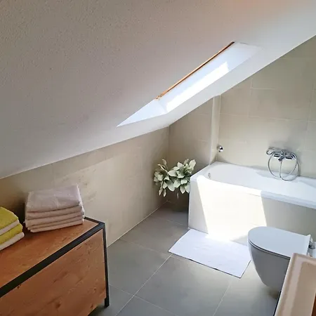Apartamento F&a Split
