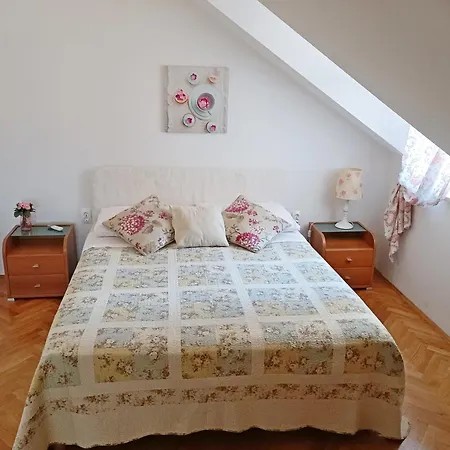 F&a Apartment
